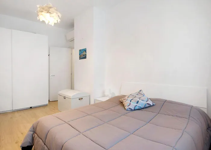 Apartamento Bilocale Via Rimembranze 6