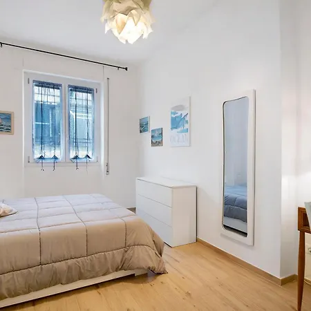 아파트 Bilocale Via Rimembranze 6 레반토